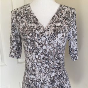 Dana Buchman  Knit Blouse work  sz Small